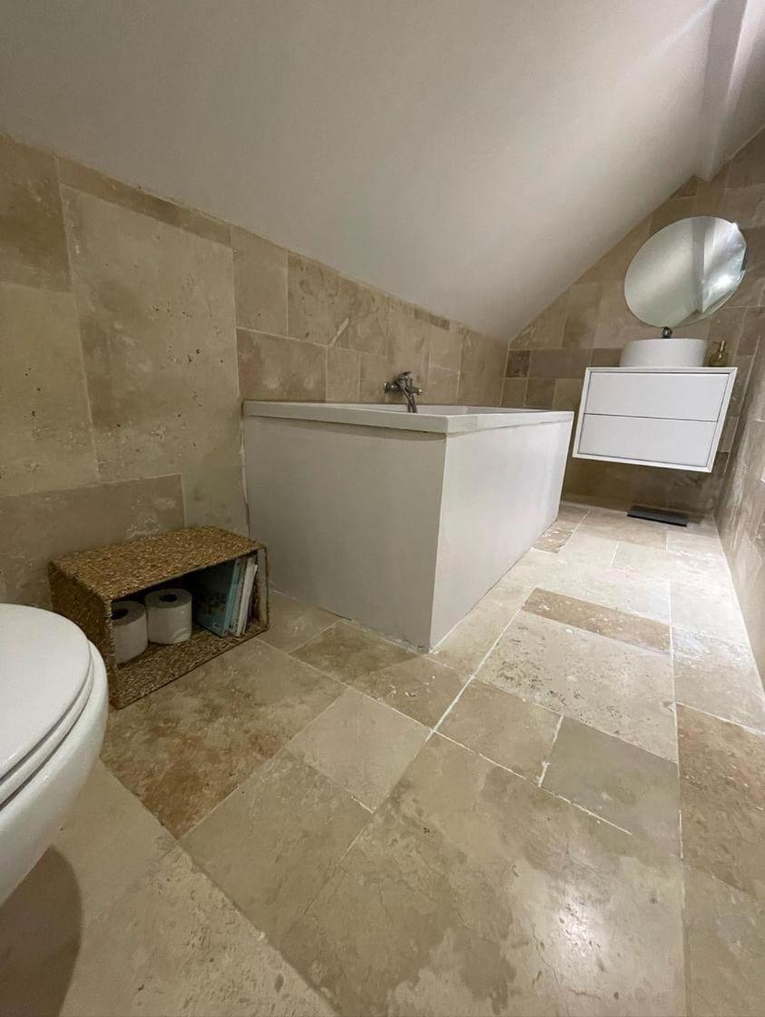 4, Villa a la campagne avec piscine et jaccuzi privee, Eure-et-Loir