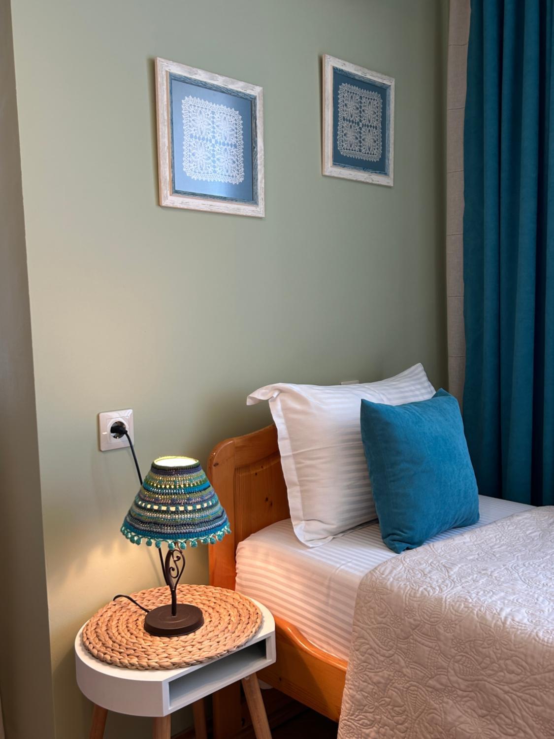 3, Kalina Guest Rooms, Sozopol