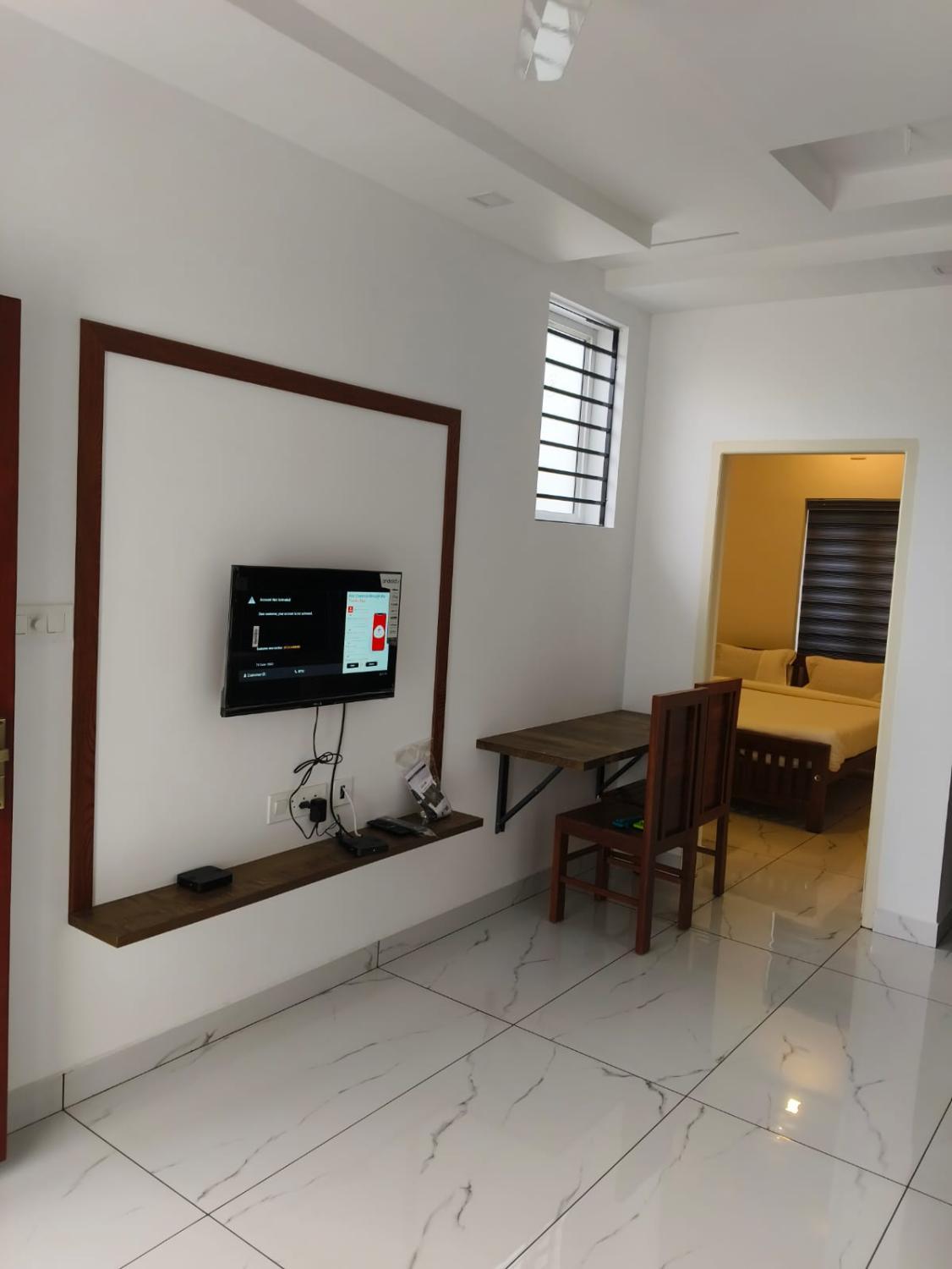 4, Salite Service Apartments, Ernakulam