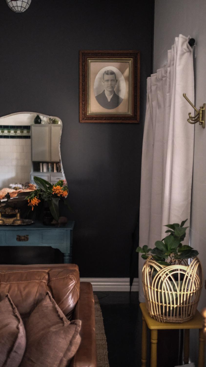 5, Charming Vintage Flat near Newtown. 11am checkout., Marrickville