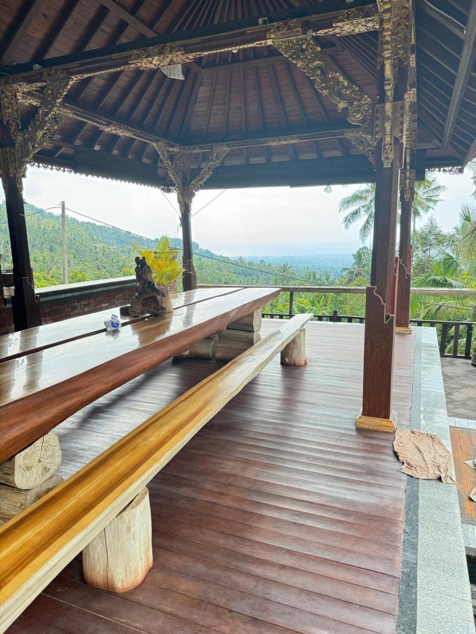 Bar/lounge