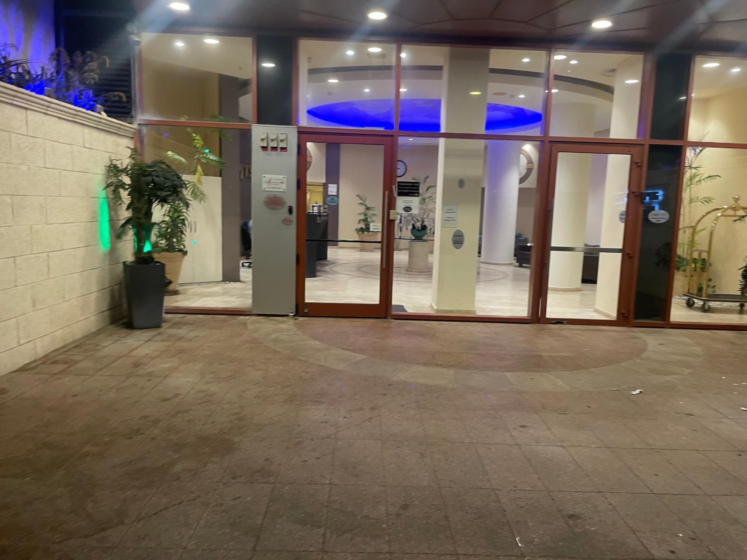 Others 3, מרינה טוורס Marina towers