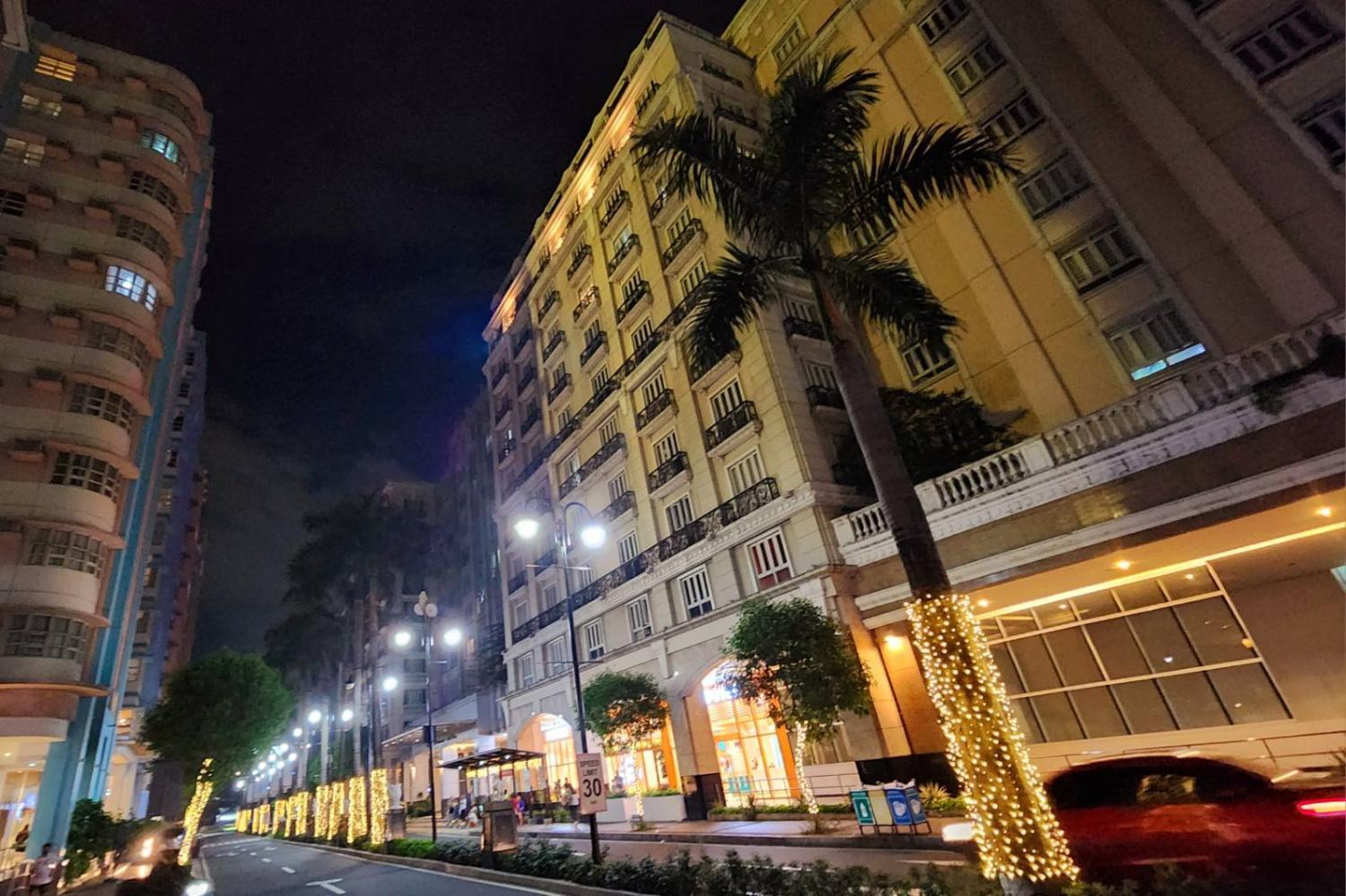 SkyStag Aerie near NAIA Terminal 3, Pasay City Cheap Booking at