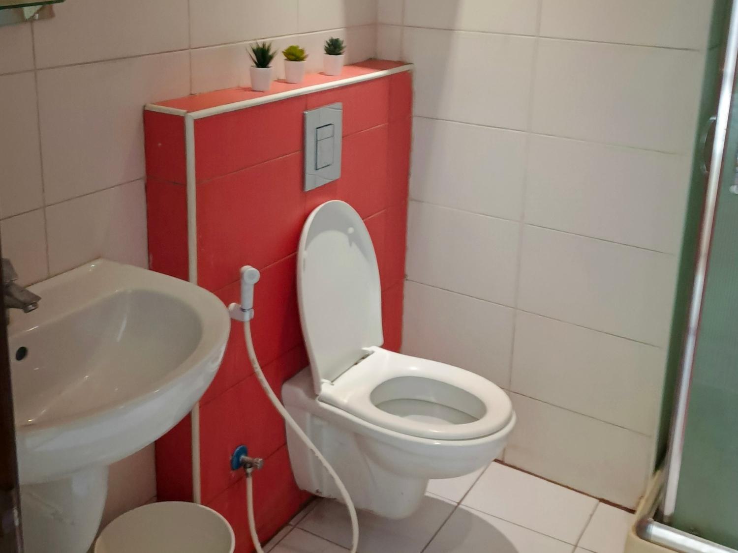 5, Better Homes Apartment, Amman