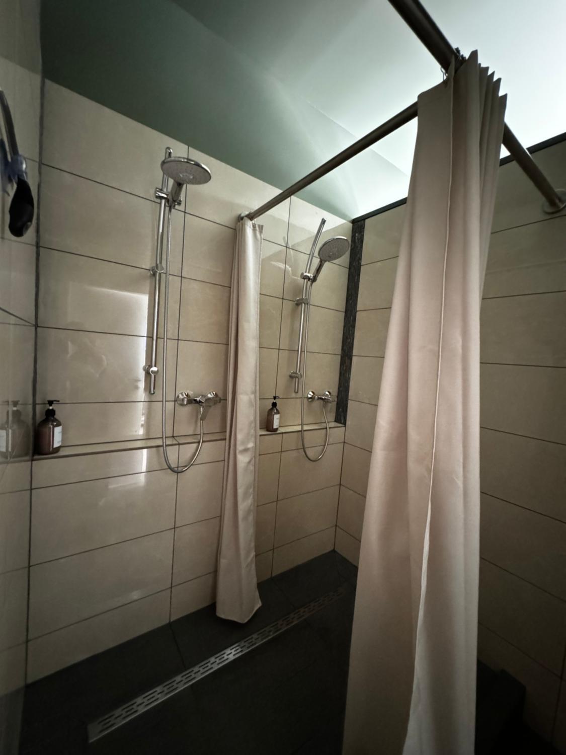 Bathroom 5, Comfort Apartment - Bis 6 Schlafplatze mit 4 Betten, Neuwied