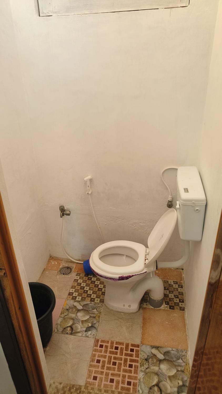 2, White town Elisa guest house, Puducherry