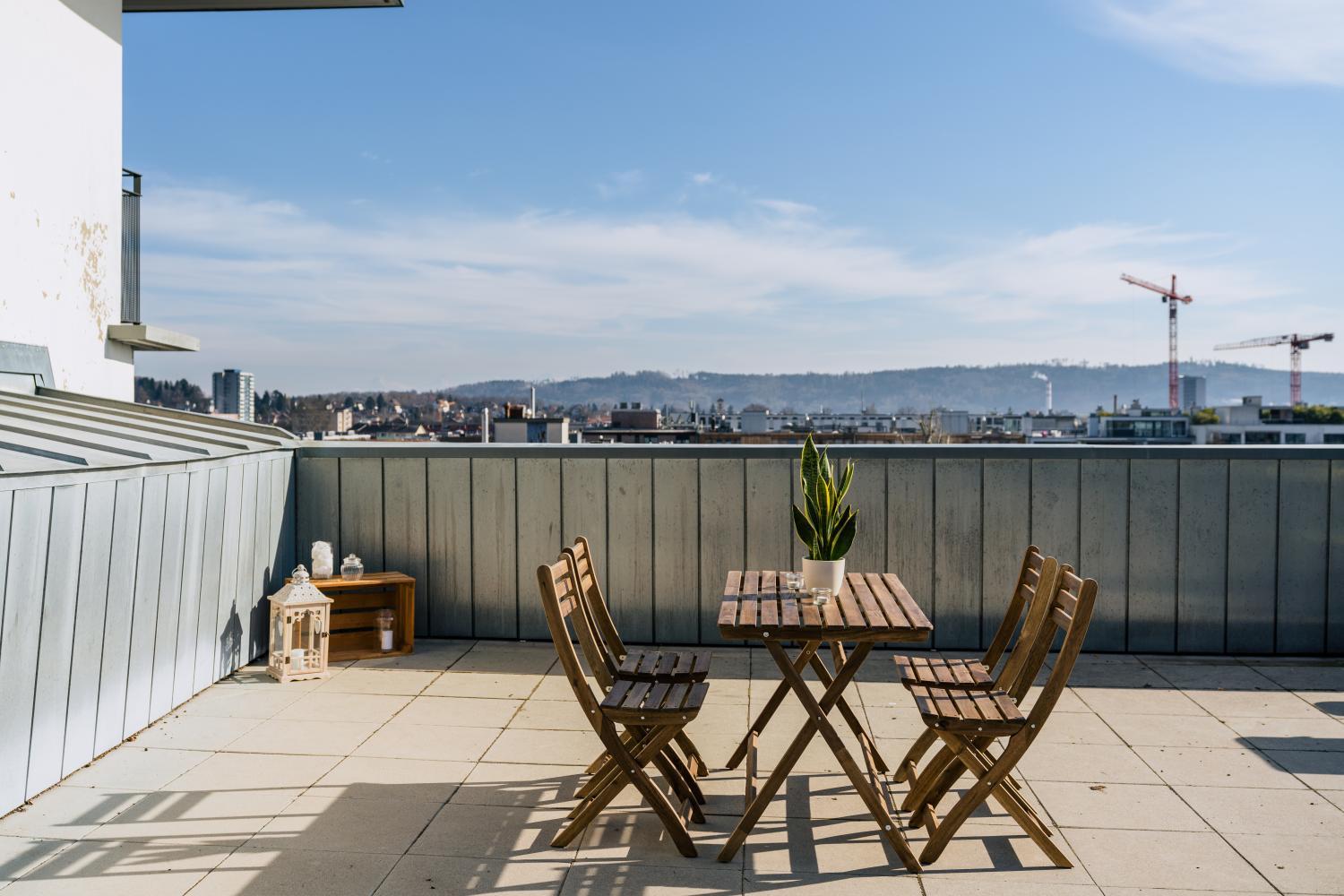 Balcony/terrace 3, City Apartment with Rooftop Terrace, Biel
