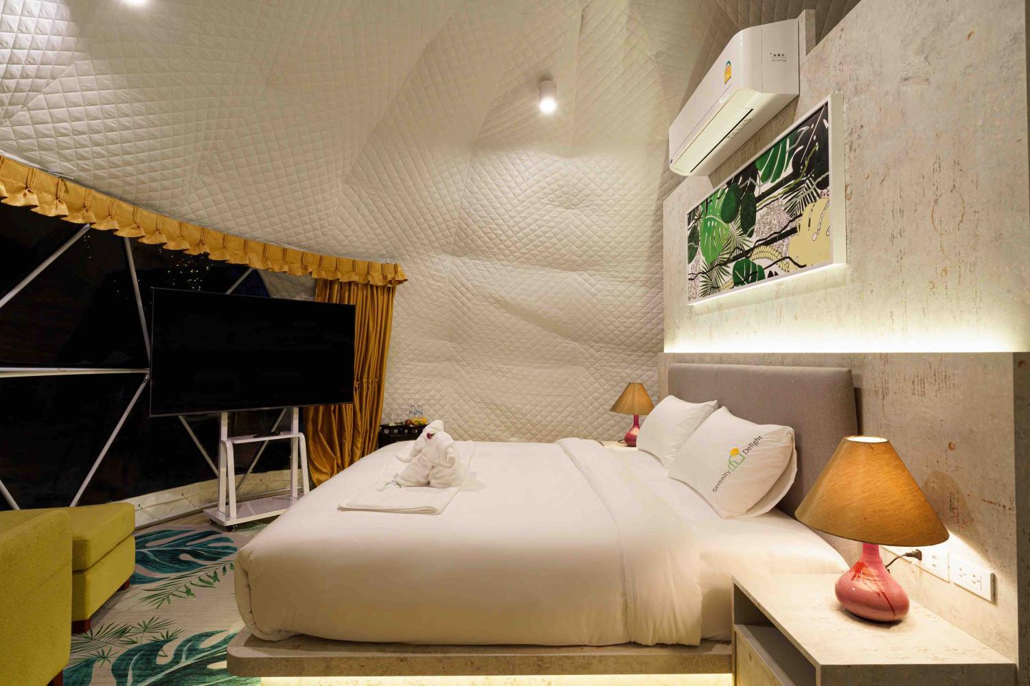 View 2, Serenity and Delight Glamping Dome, Mae Sai
