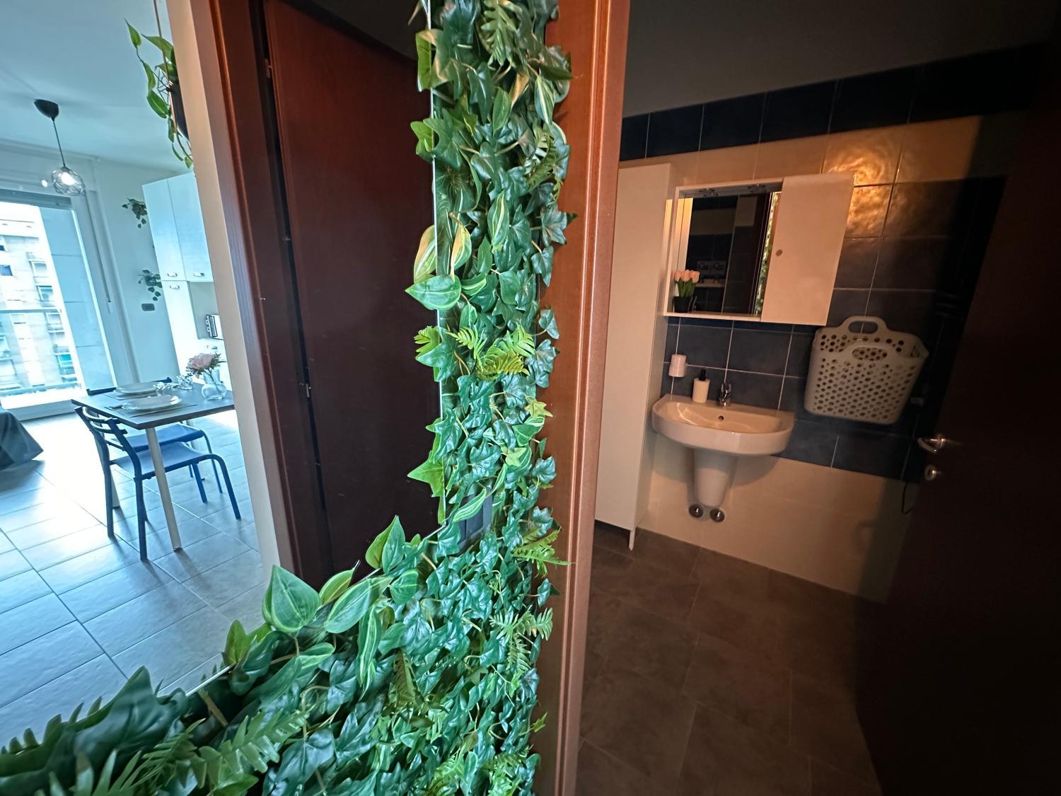 Bathroom 4, IL GABBIANO Savona "Luxury House" - WiFi, Parking, Shopping Center, Savona