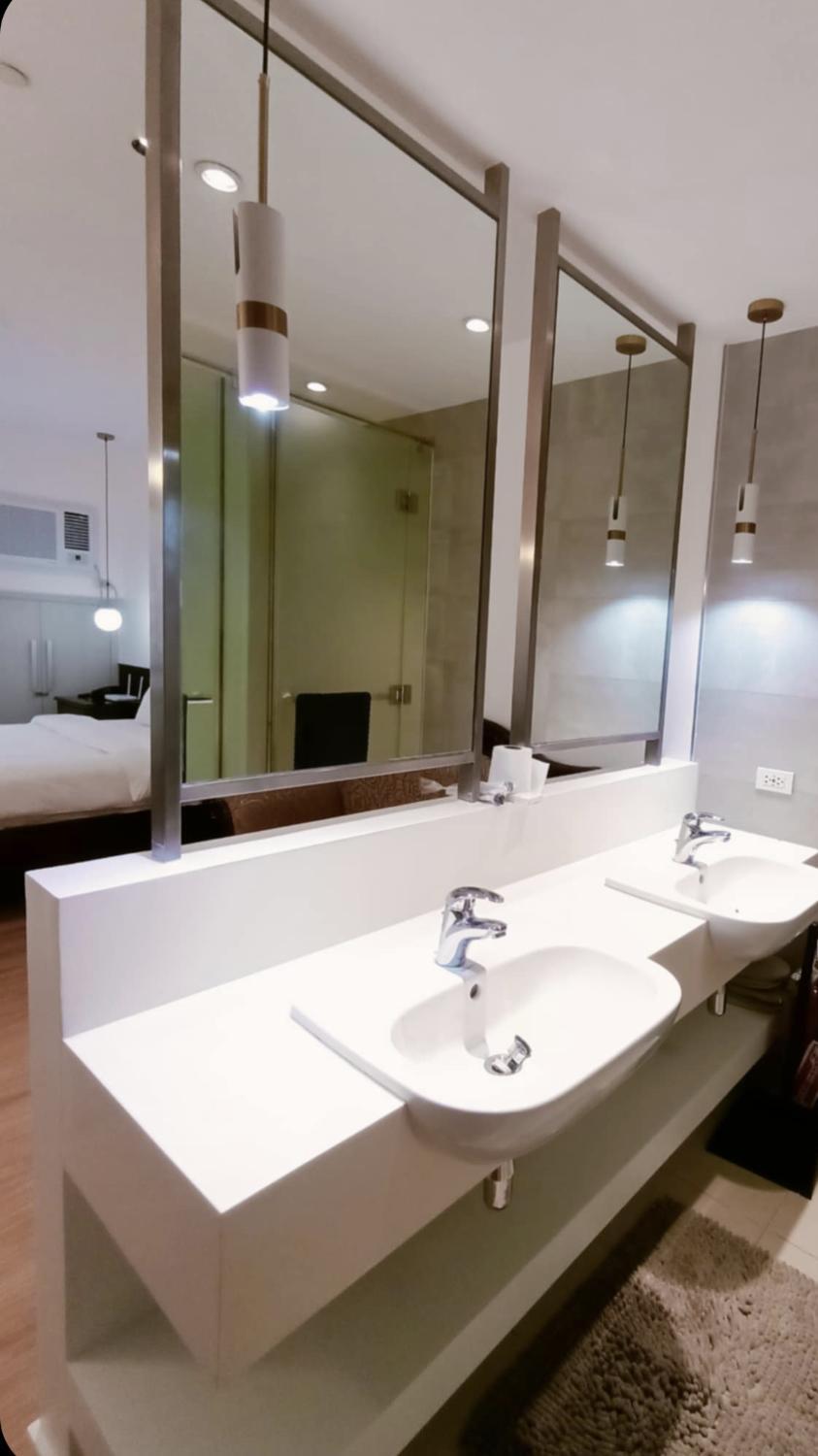 Others 2, Acqua PRIVATE Residences, Mandaluyong