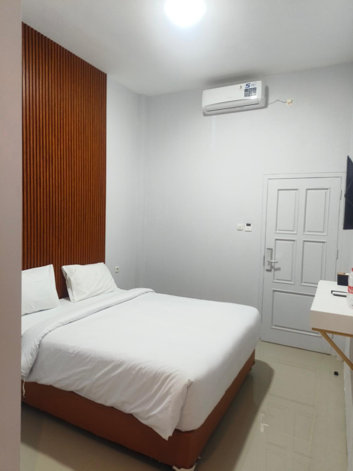3, D'Rey Hotel, Cilacap