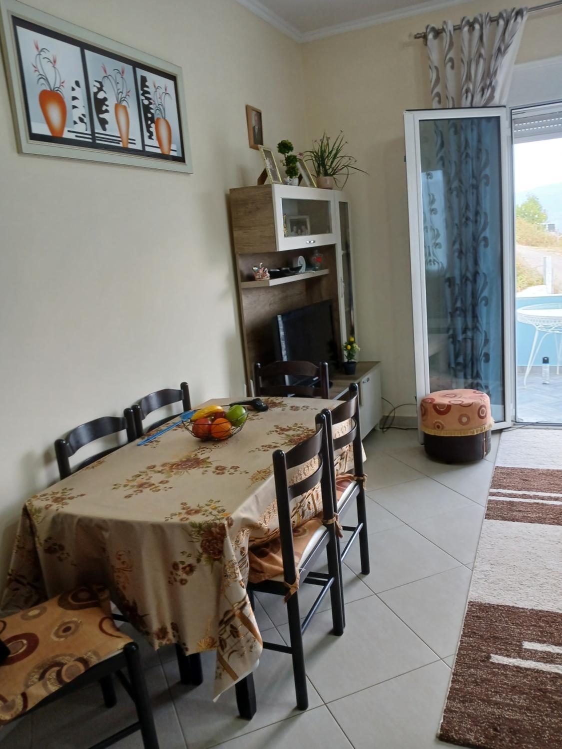 3, Vila Erjon, Librazhdit