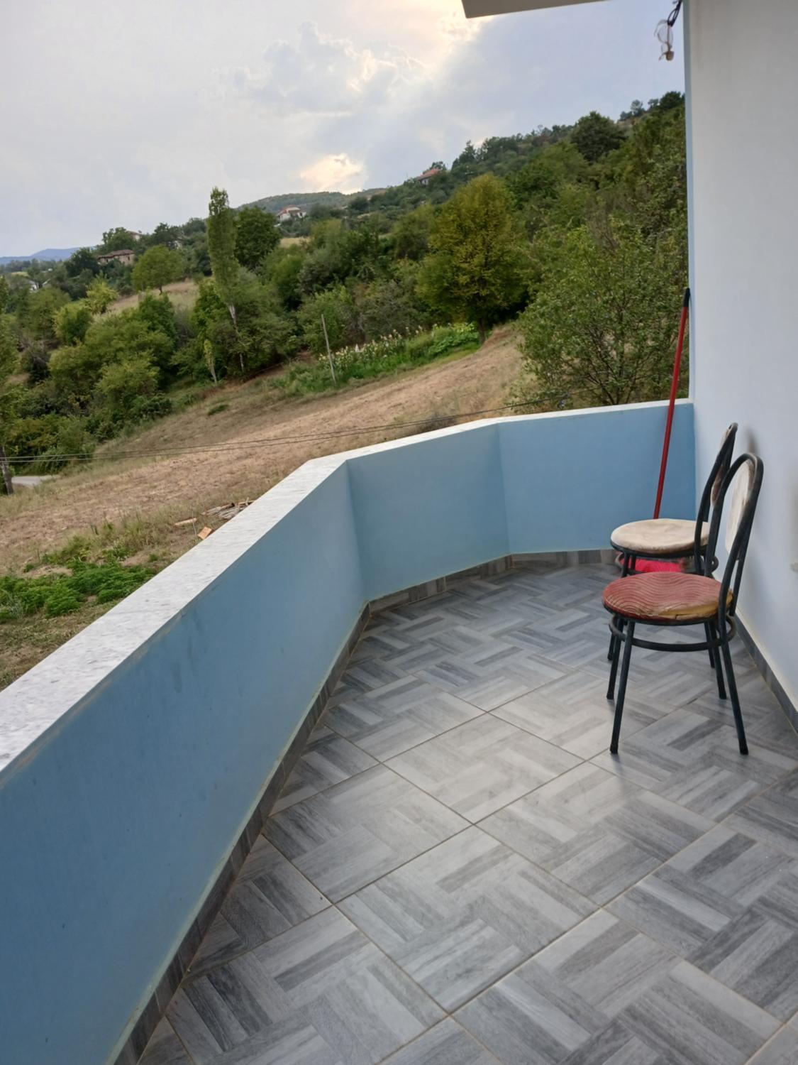 2, Vila Erjon, Librazhdit