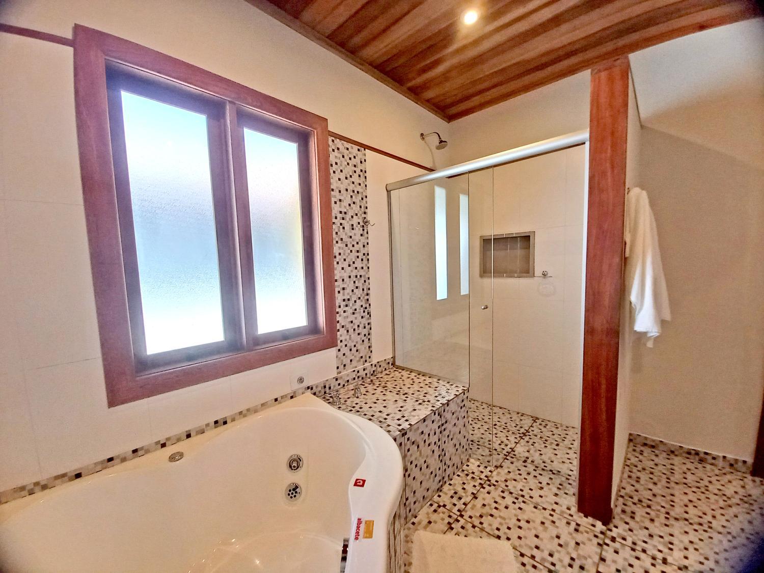 Bathroom, Vila do Visconde, Resende
