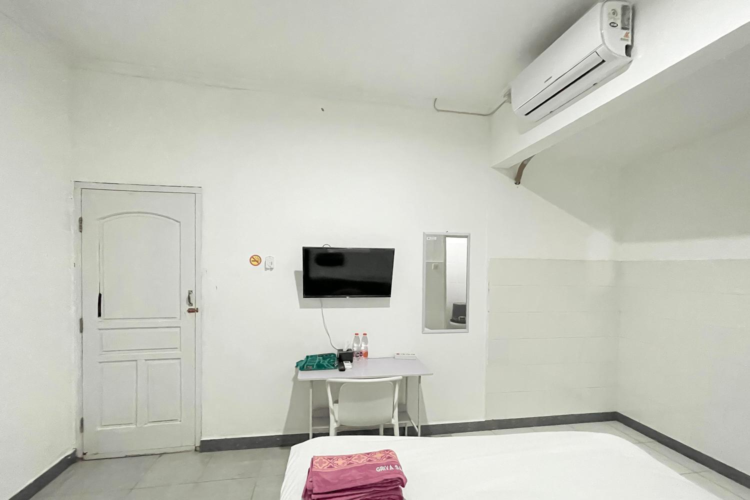 Facilities, Urbanview Syariah Sasarengan Inn near RSUD Waled Cirebon, Cirebon