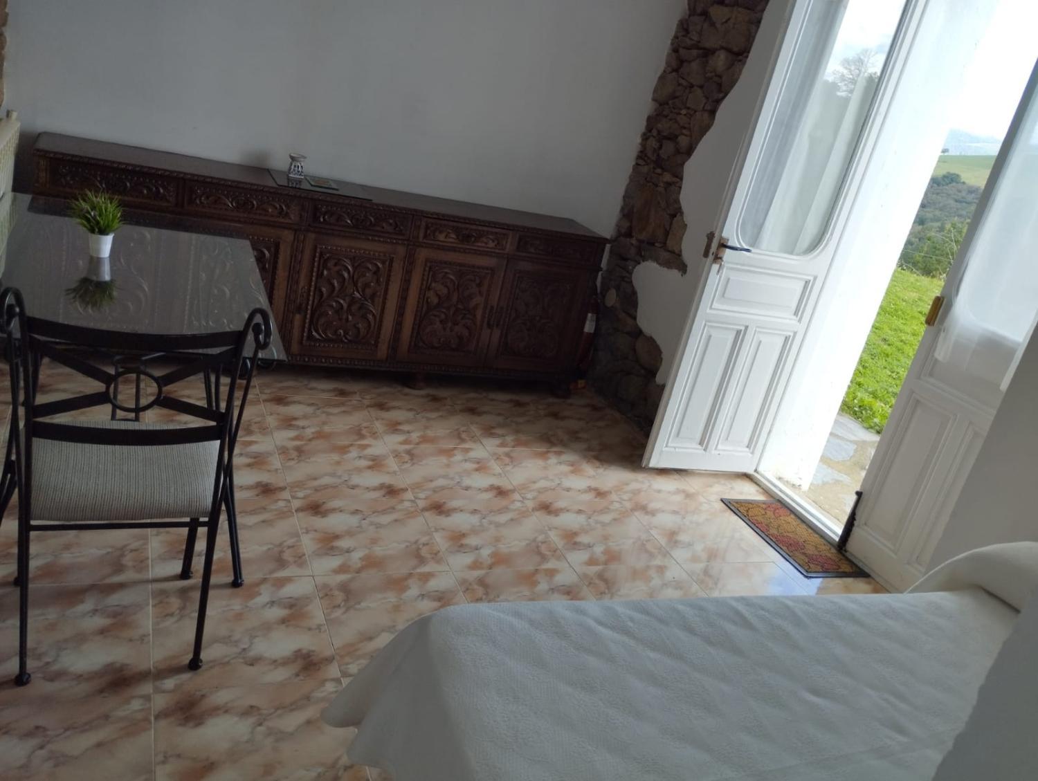 Others 3, Habitaciones Los Semellones, Asturias