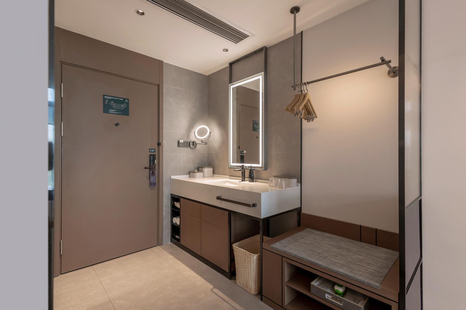 5, Atour Hotel Xiamen Huli Powerlong International, Xiamen