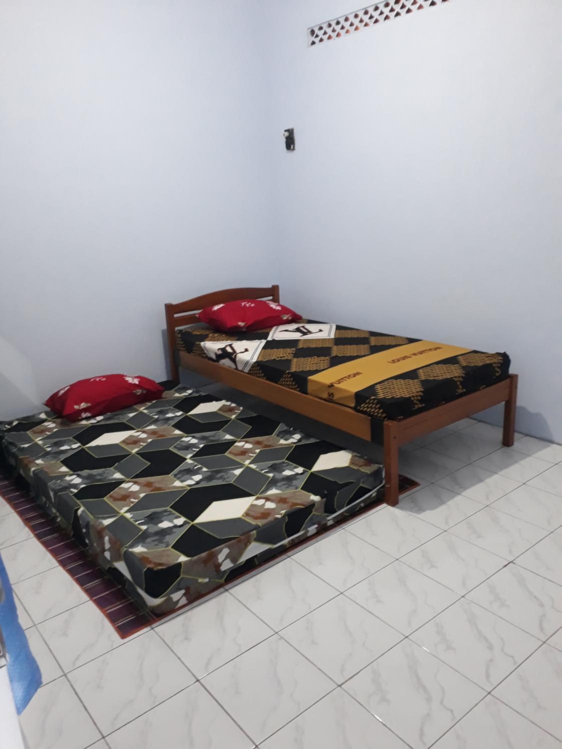 4, Rahayu Kost & Homestay, Kediri