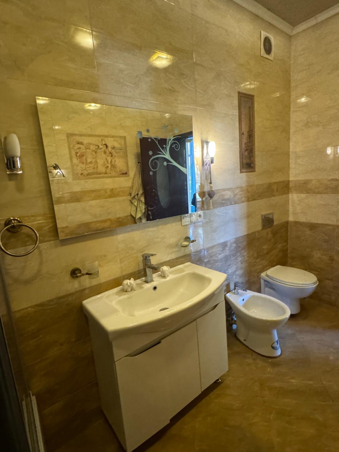 Bathroom 2, Hotel-apartment in the centre, Tbilisi