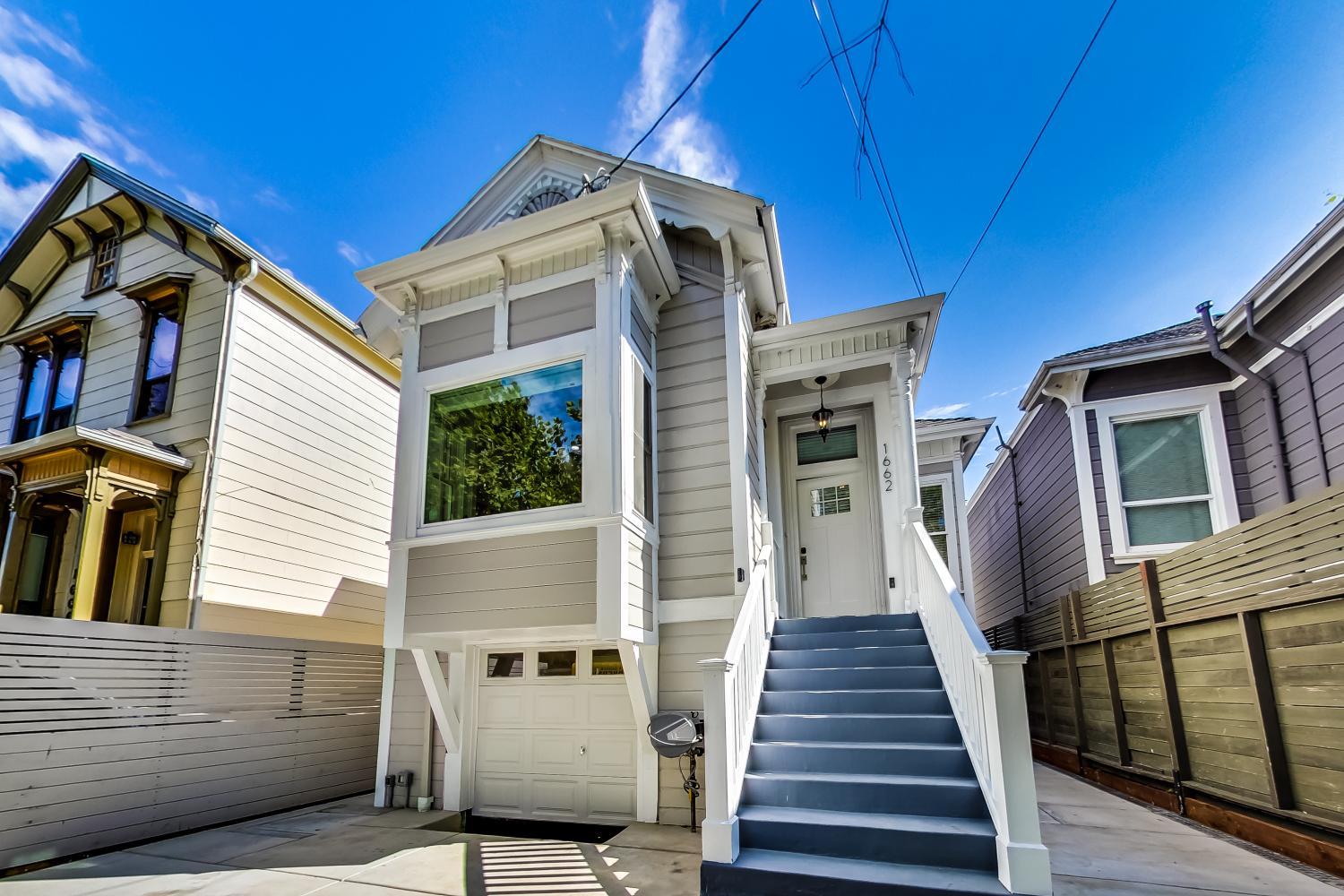 Entrance, West Oakland Charm 3br3ba Cottage Ac Wd, Alameda