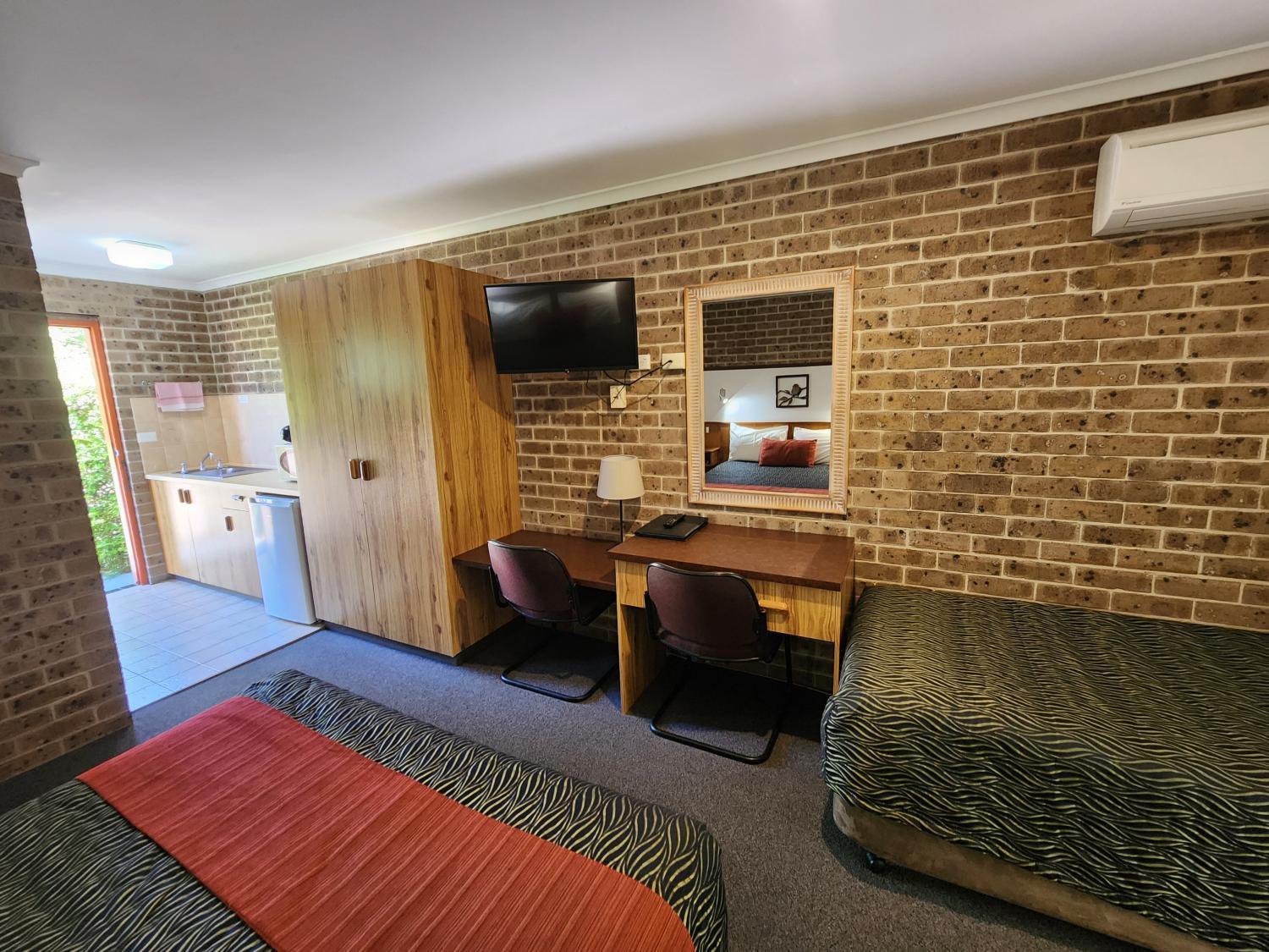 Others, Idlewilde Town & Country Motor Inn, Bega Valley