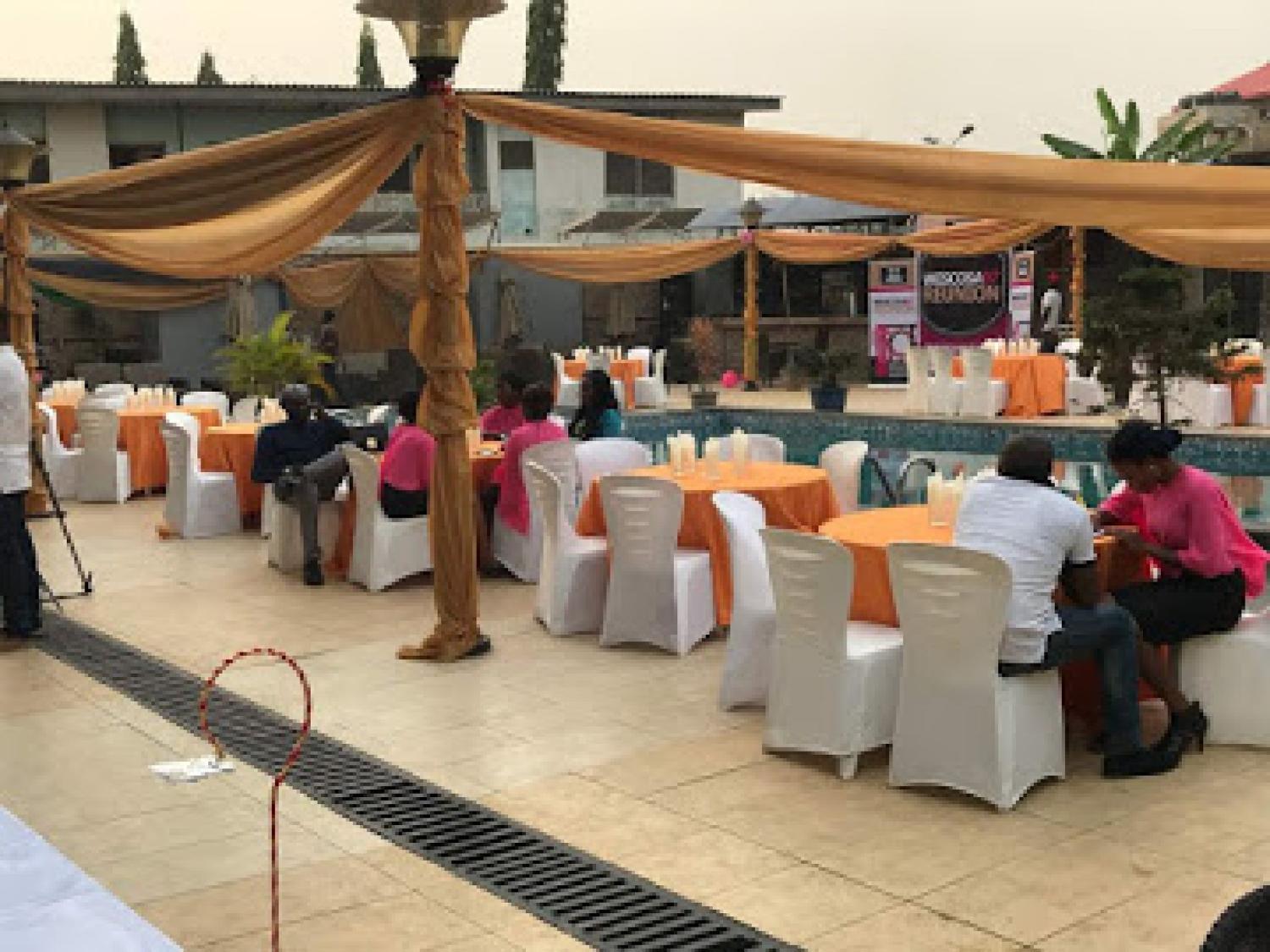 Restaurant, Owu Crown Hotel - Guest Room, IbadanNorth-East
