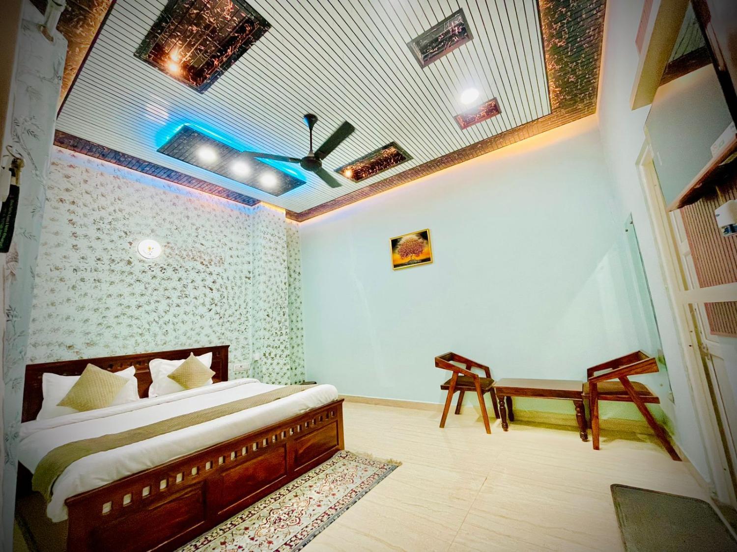 Others, Hotel Shri Keshav Haveli, Sikar