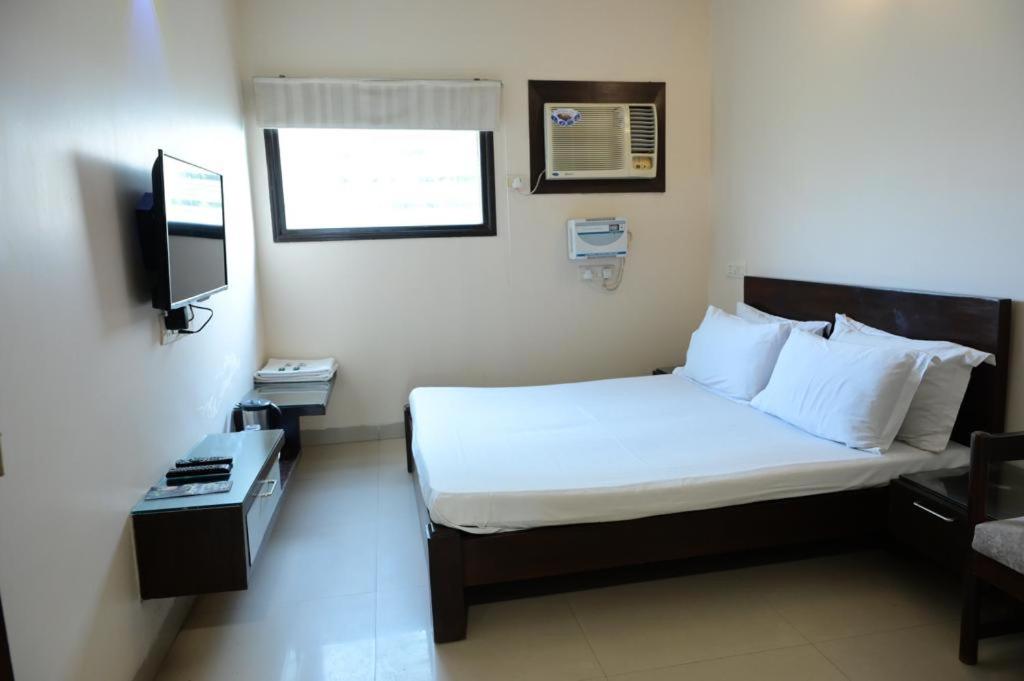 Others, hotel maharani regency, Panchkula