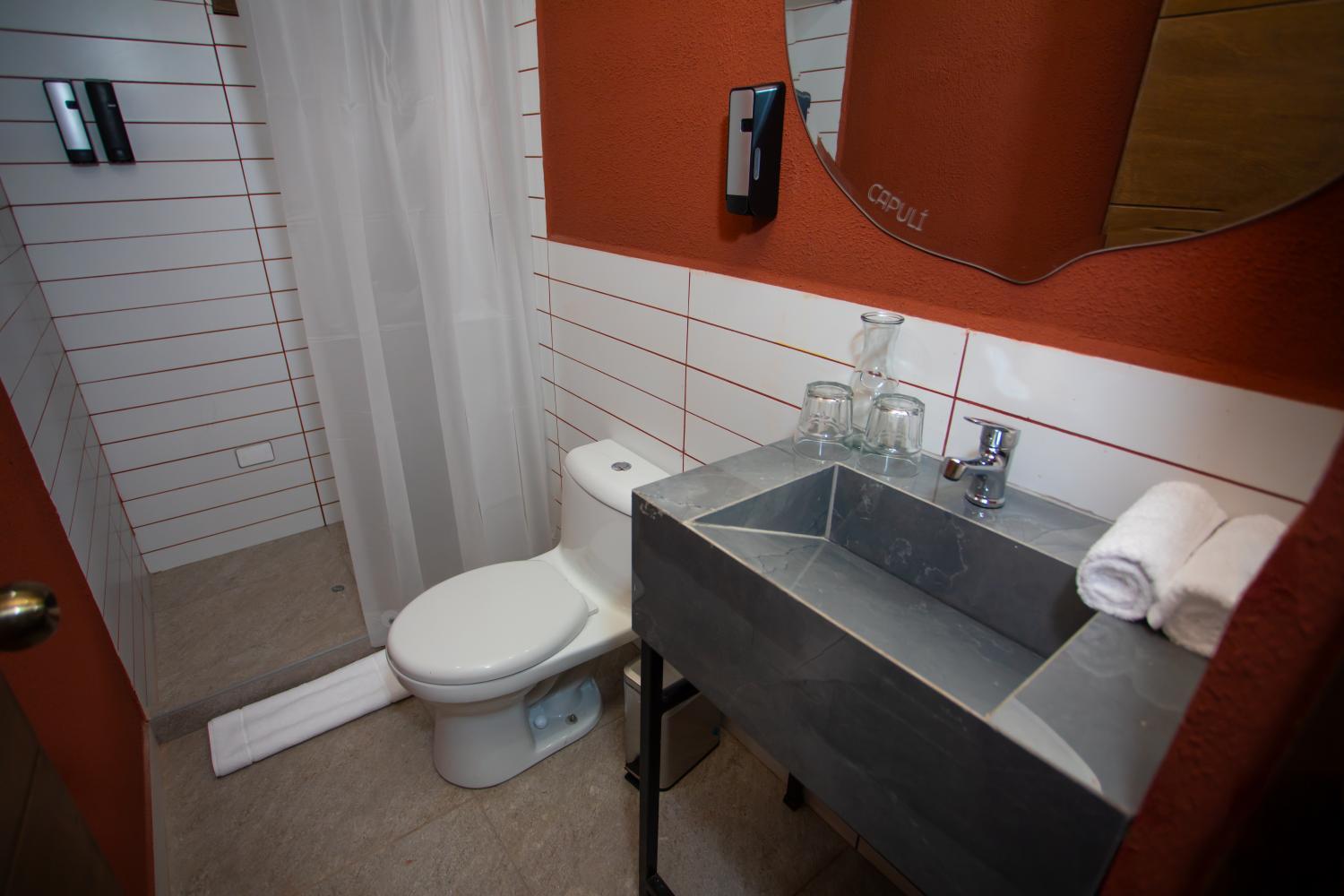 Bathroom, Muju Hotel By Ämak - Urubamba, Urubamba