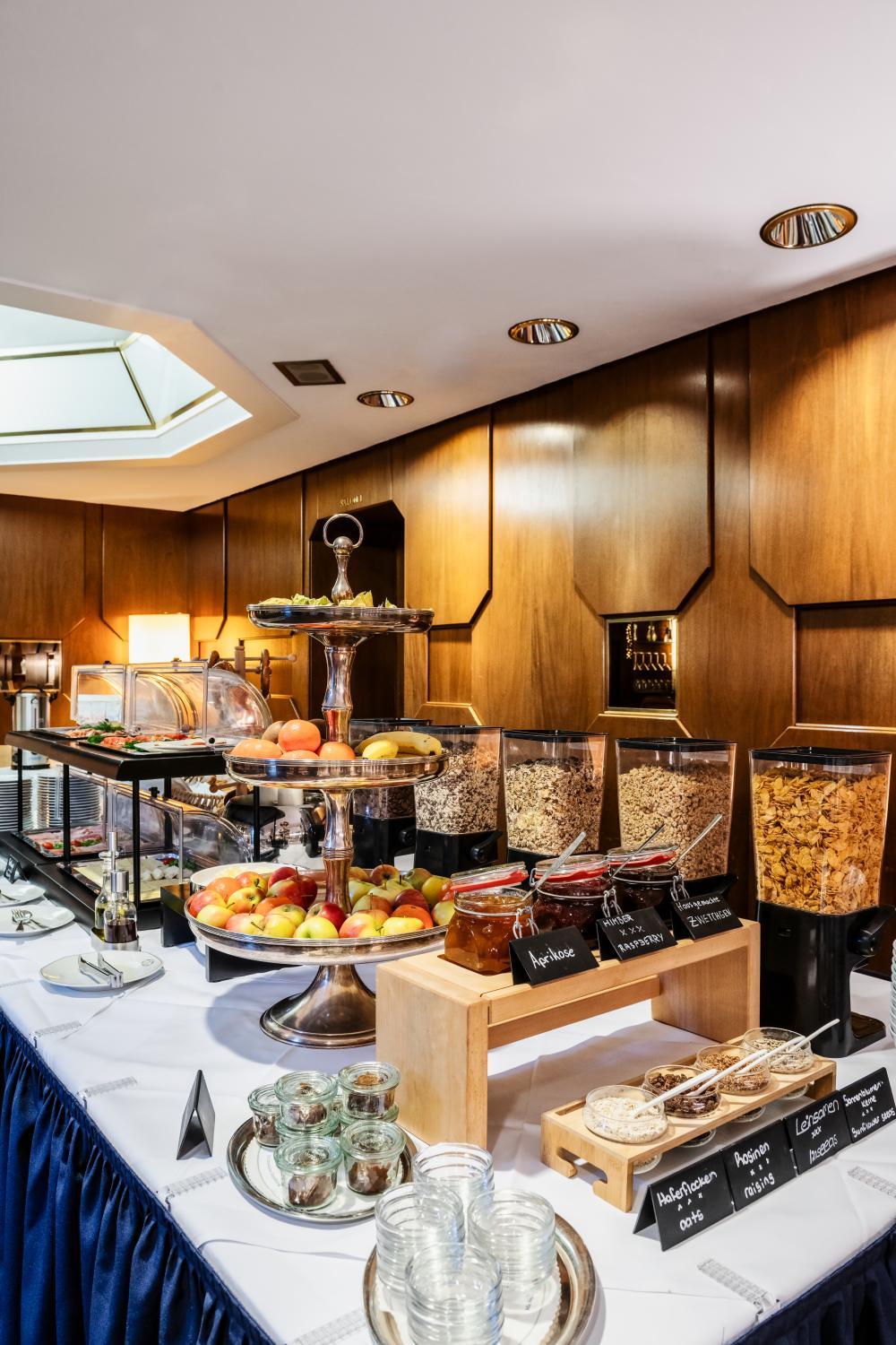 Food & Drinks, Gastehaus Sophienstraße, Stuttgart