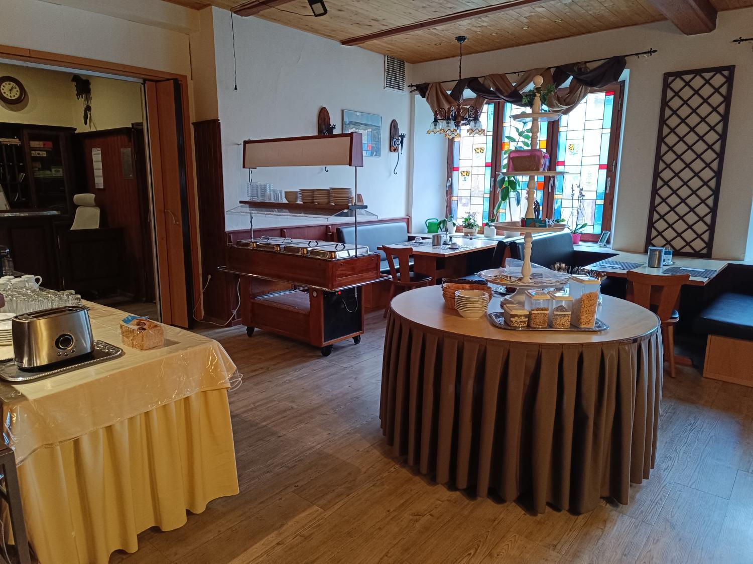 Food and beverages 4, Hotel-Pension Schwarzer Adler, Schwandorf