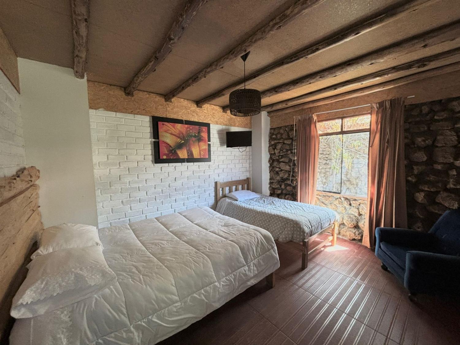 Others 4, Hotel El Rancho, Concepción