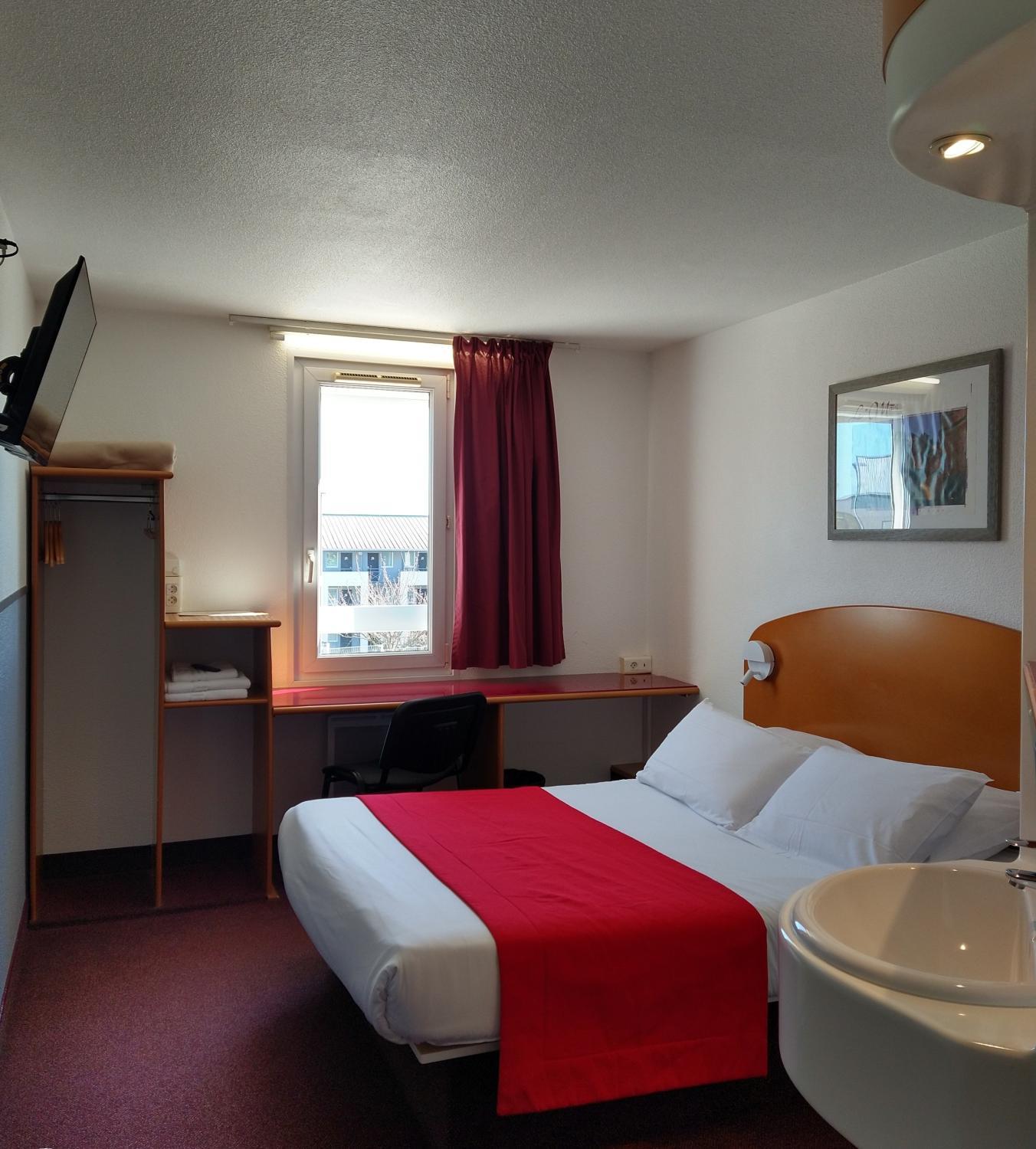 Guestroom, Quick Palace Le Mans, Sarthe