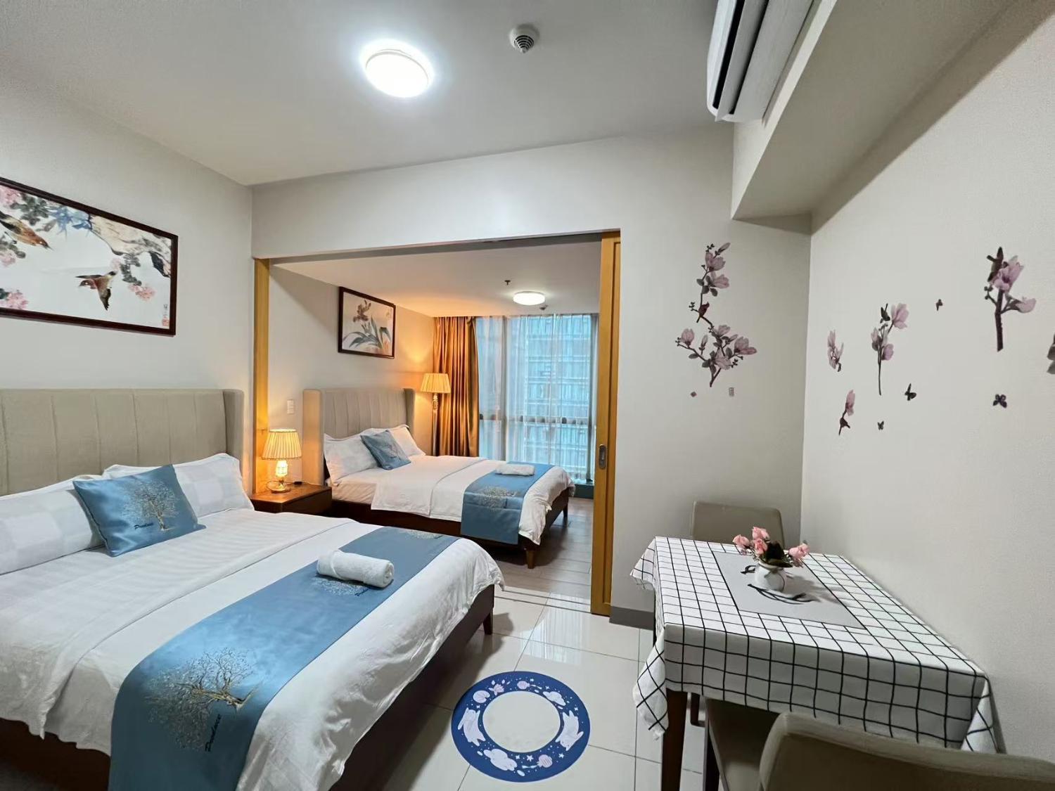 3, ONE UPTOWN (BGC), Taguig