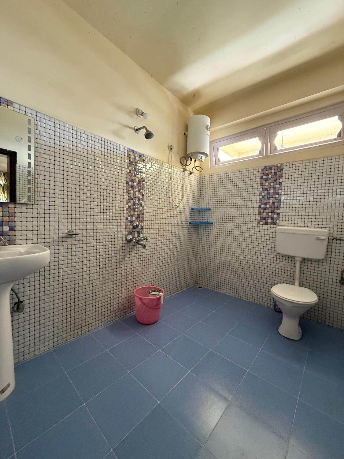 Shower 5, JD House, Tawang
