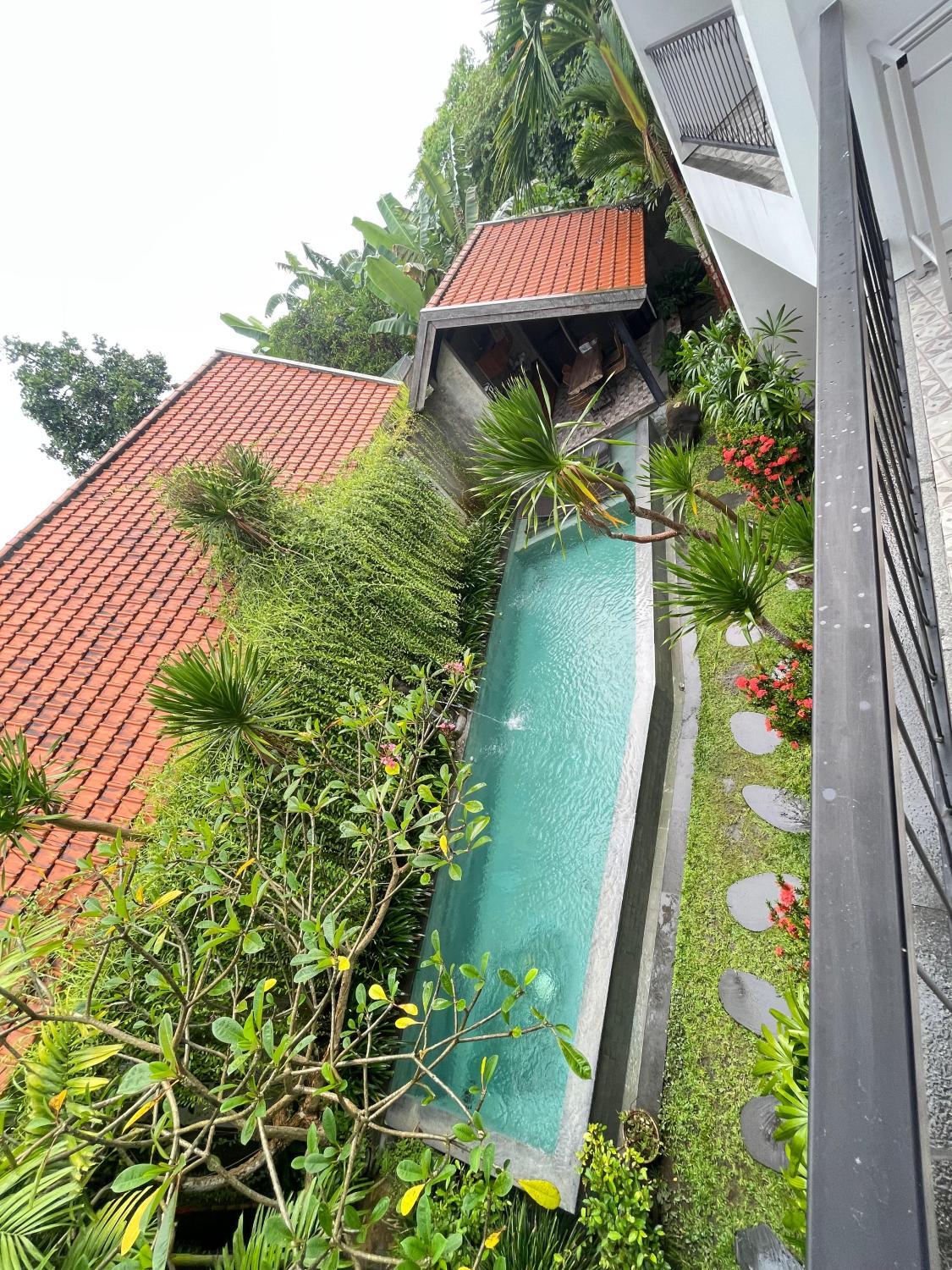 Others 5, D'Batan Kendal Pererenan, Badung