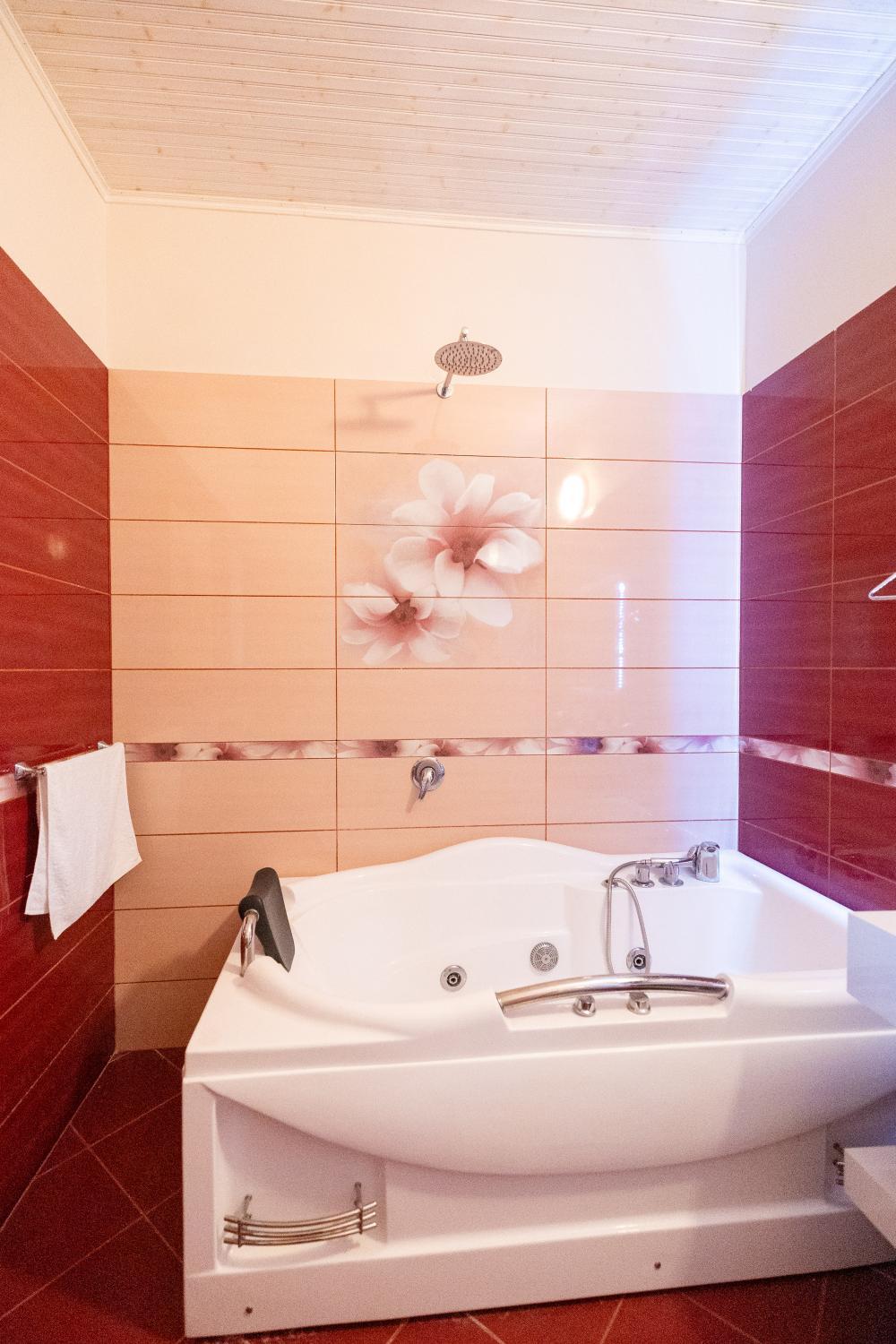 2, Roan Luxury Villa, Vlorës