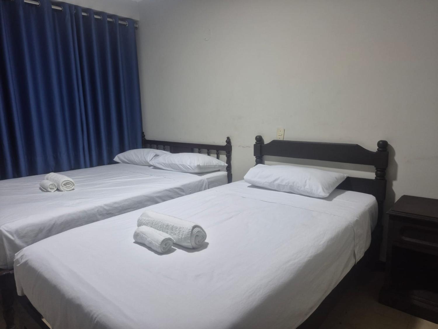 5, Hotel Naciones Unidas, Lima
