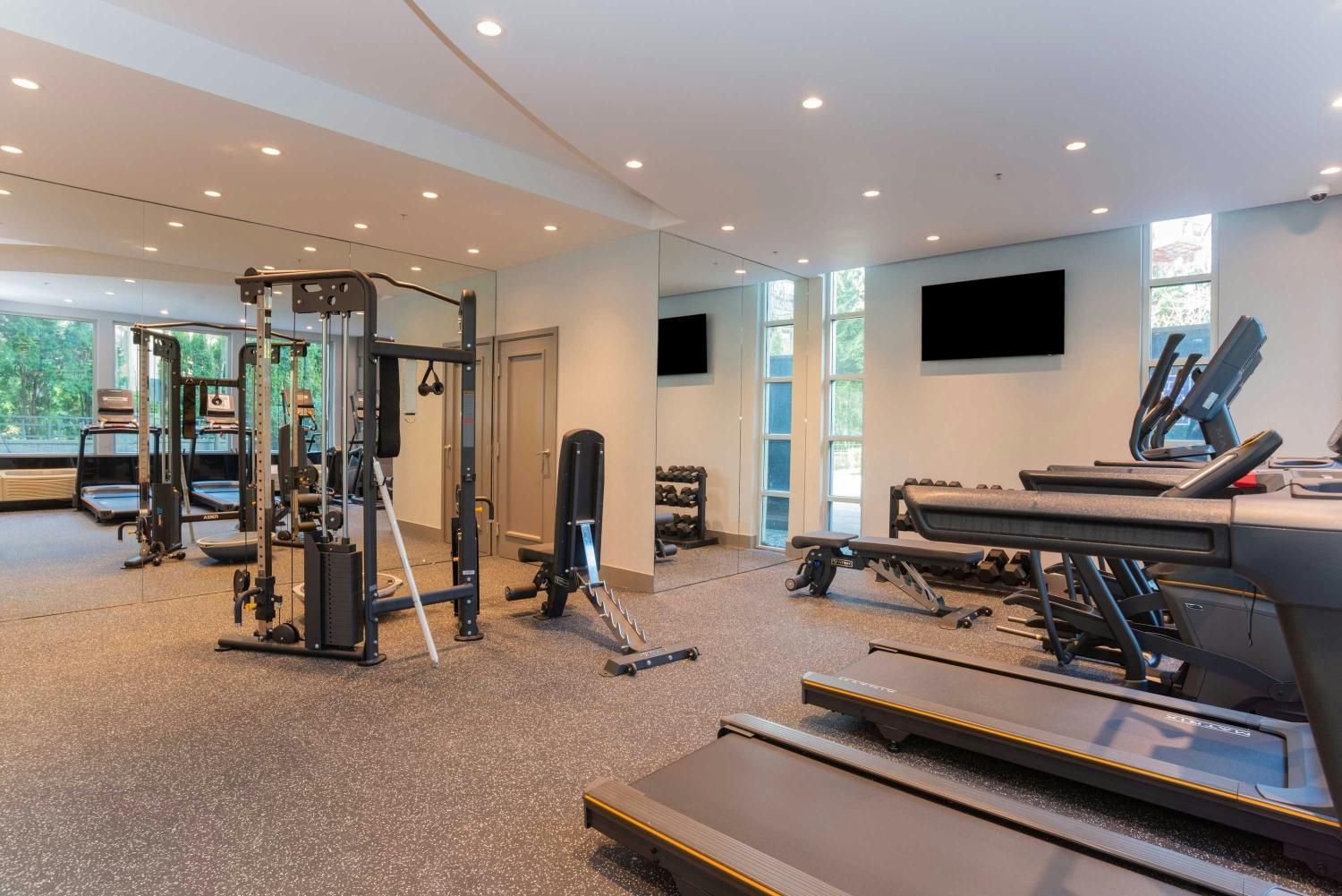Fitness center 3, Sandman Signature Surrey-Guildford Suites, Greater Vancouver