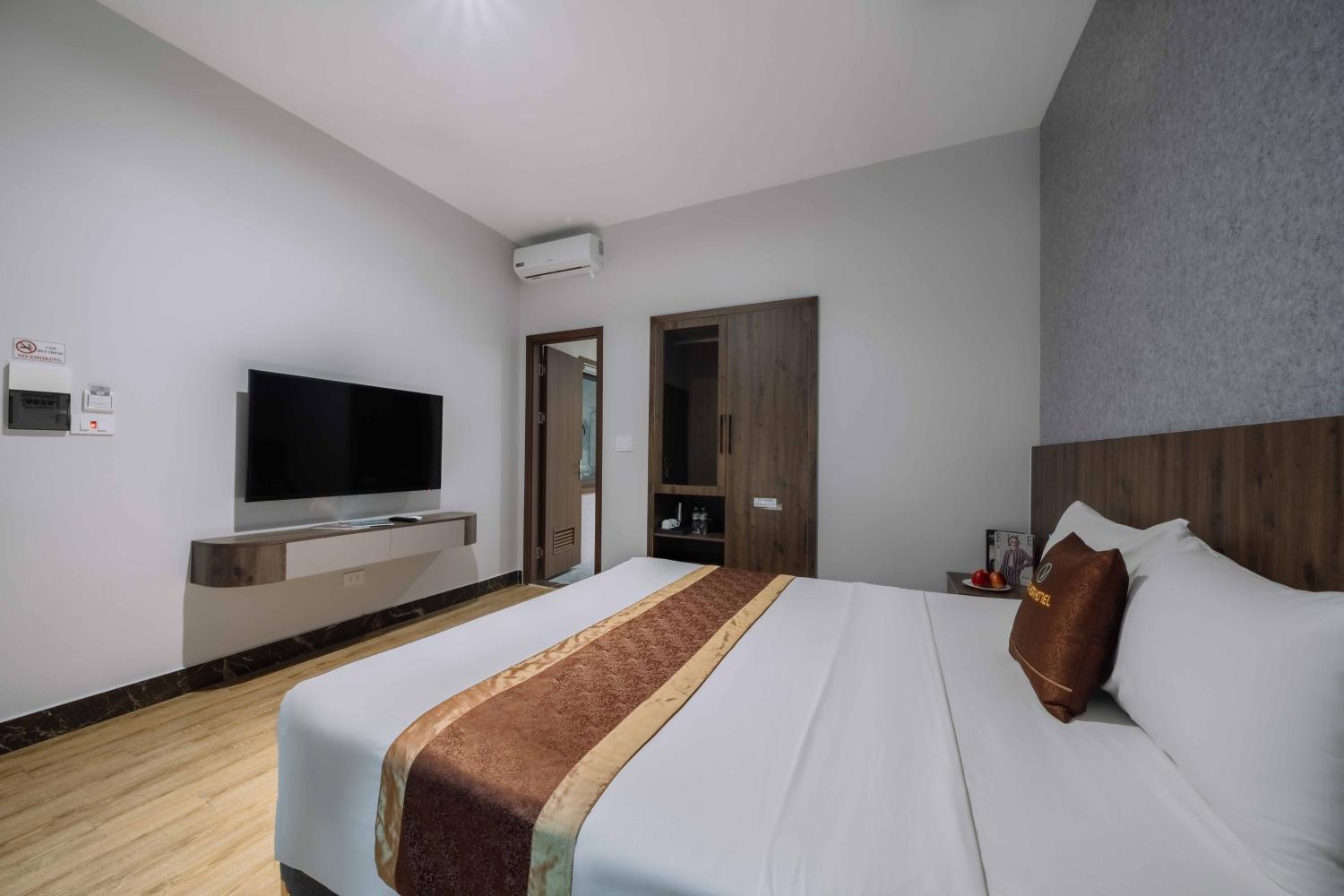 4, Viet Hoa Cat Ba Hotel, Cát Hải