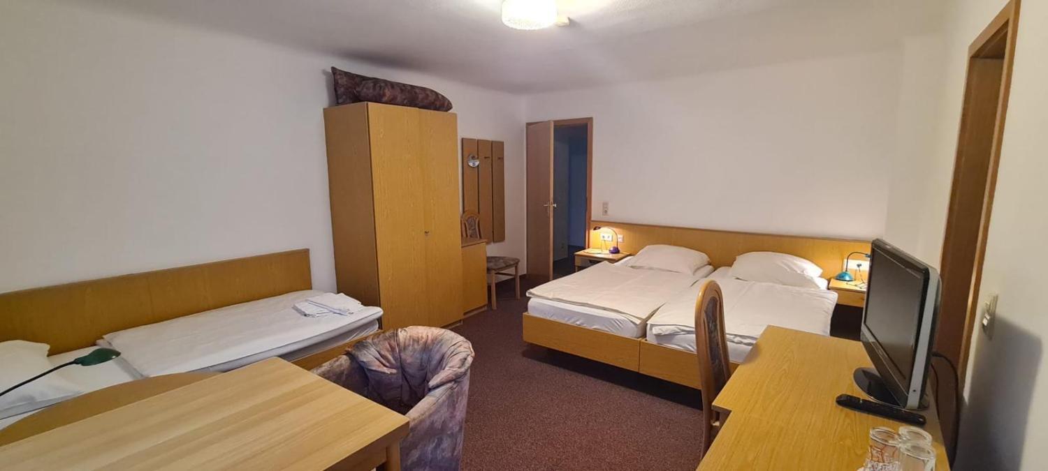 2, Gastehaus Galand-Shala, Esslingen