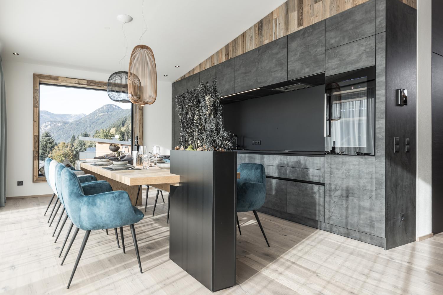 Others 4, Perfect Lodgings Panorama, Schwaz