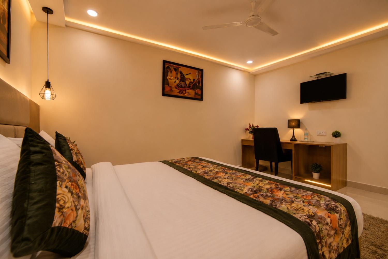 Others 4, D'CAPITOL PREMIUM- with Airport Pickup or Drop, Delhi