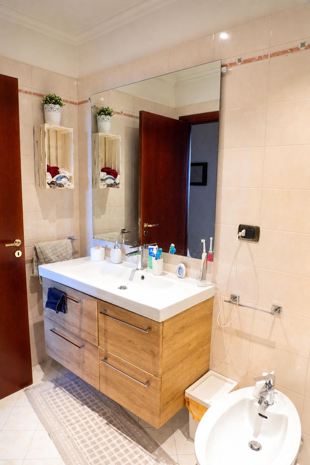 Others, Stanza in Appartamento incantevole check-in H24 Adelfia Bari, Bari
