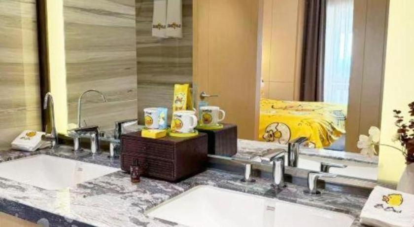Others, Qingshan Hotel Baotou, Baotou
