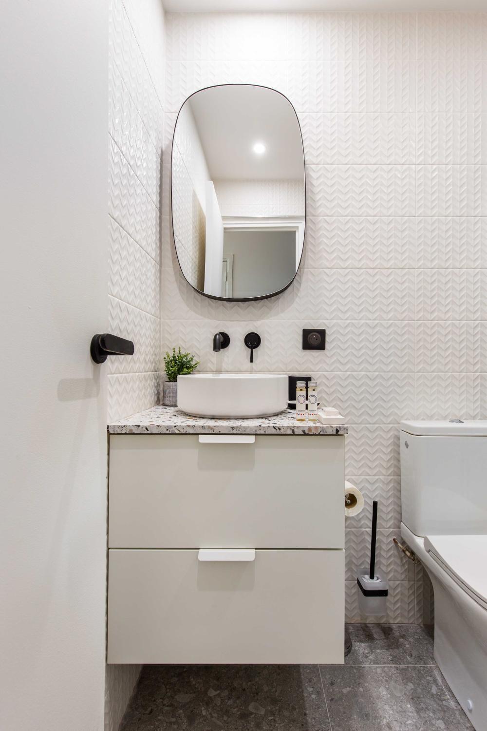 Bathroom, Cosy Studio - Parc des expositions / Tour Eiffel 13, Paris