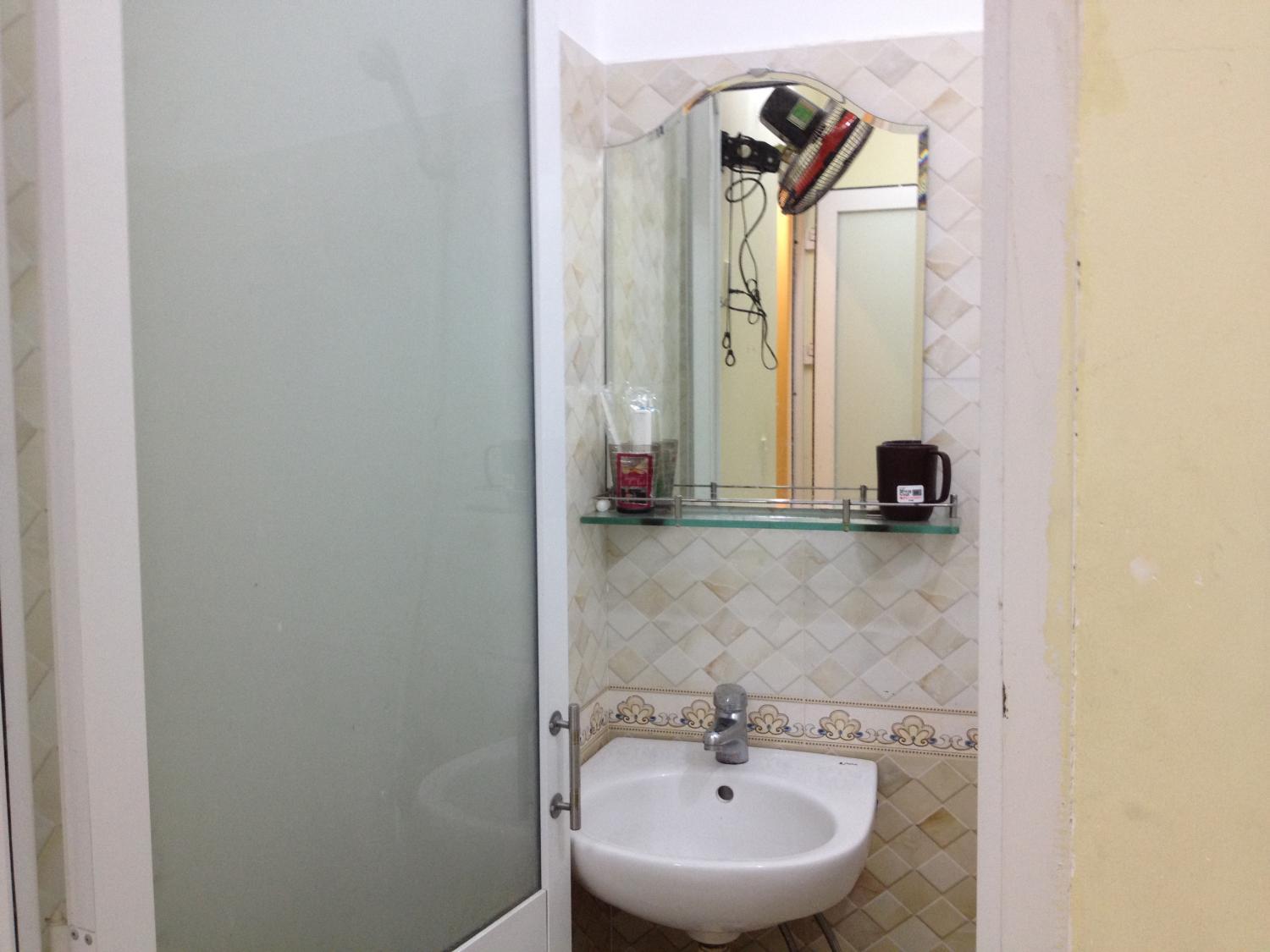Bathroom, Motel Tuan Phuong, Da Nang