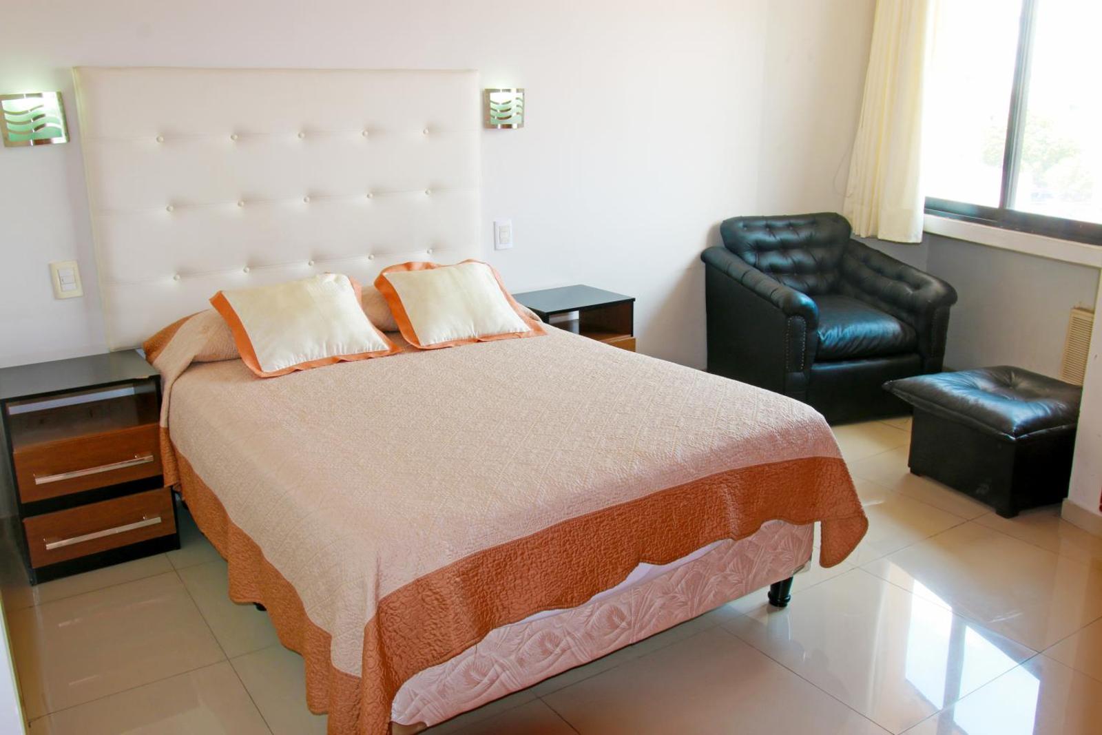Single Room with Private Bathroom