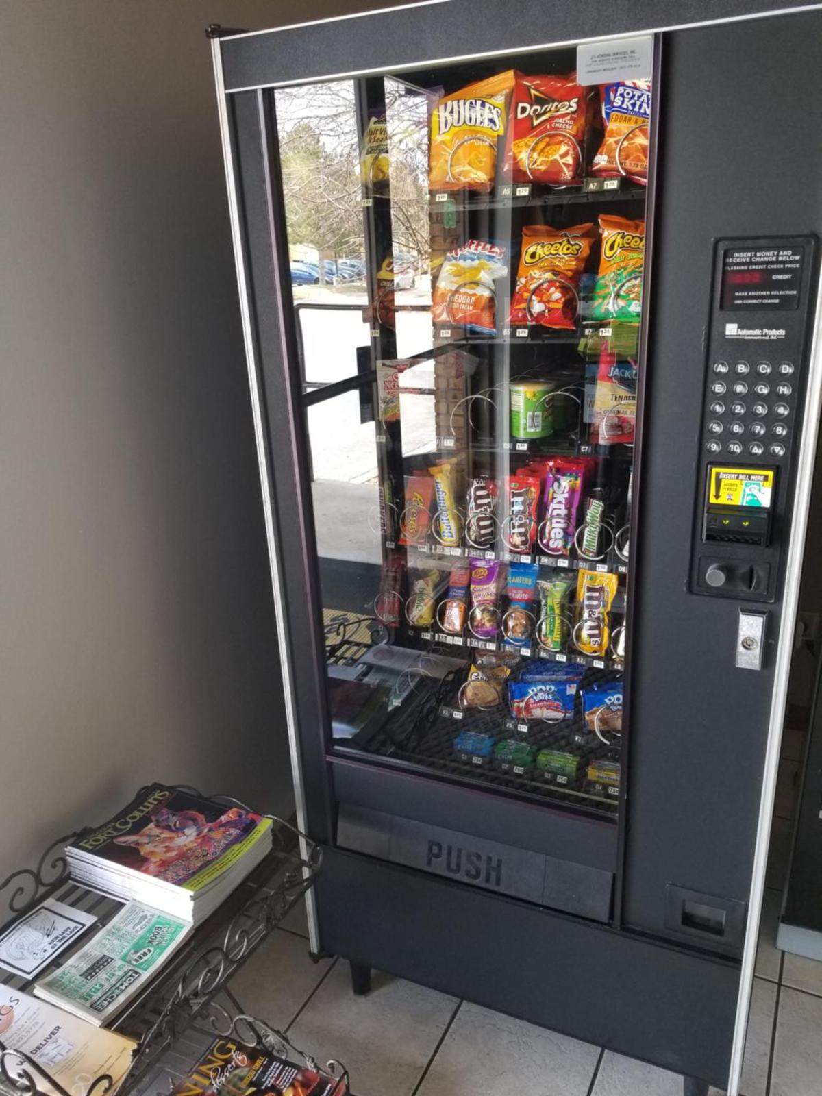 Super 8 by Wyndham Fort Collins Main image 1