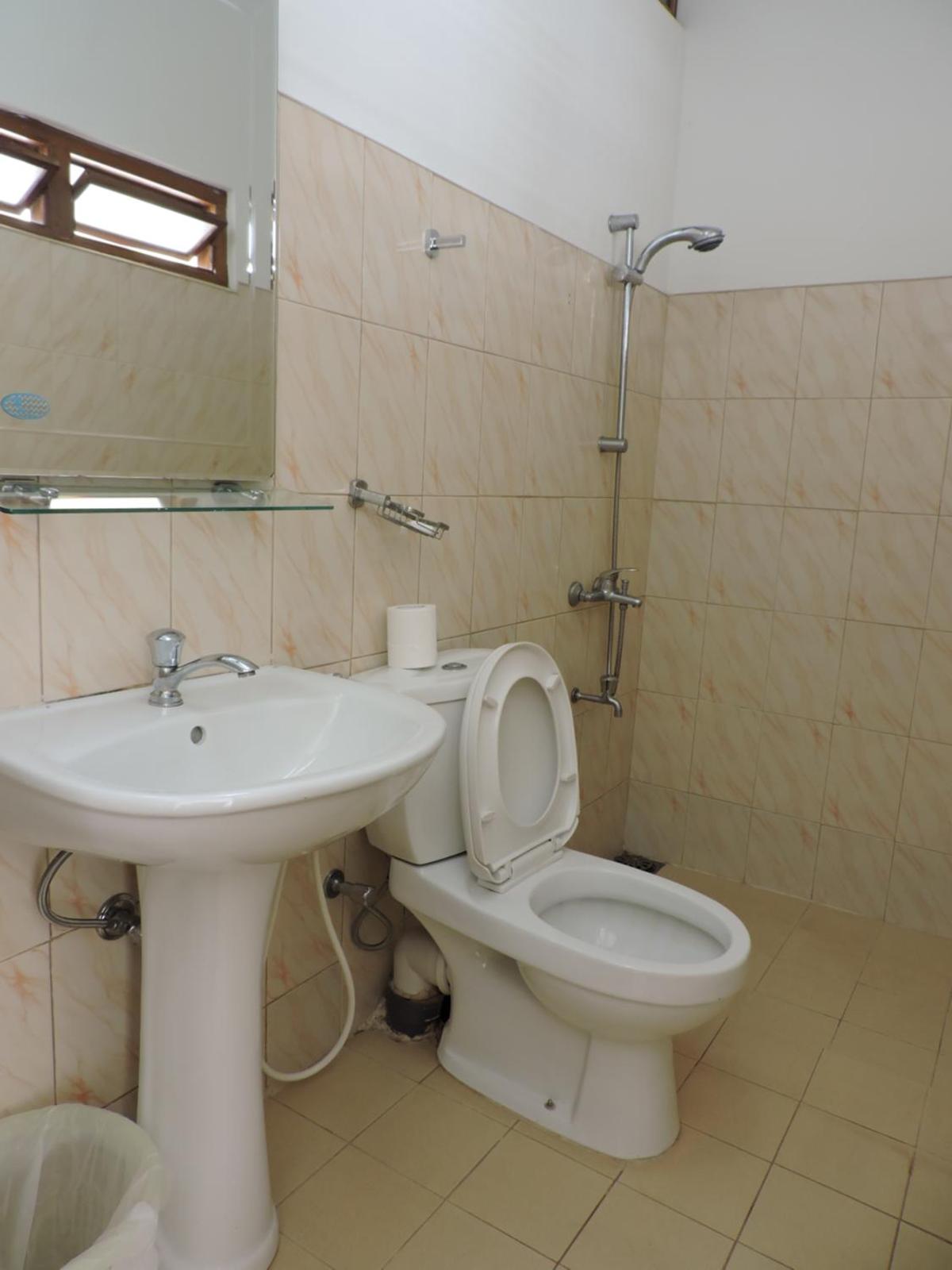 4-Bed Mixed Dormitory Room